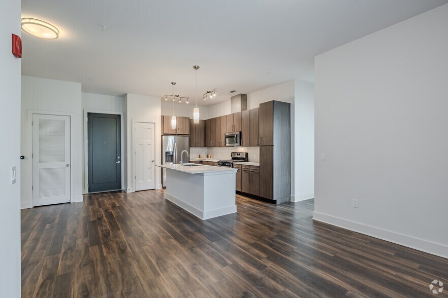 More Photos Of 675 N Highland Ave NE, Atlanta Apartments For Lease