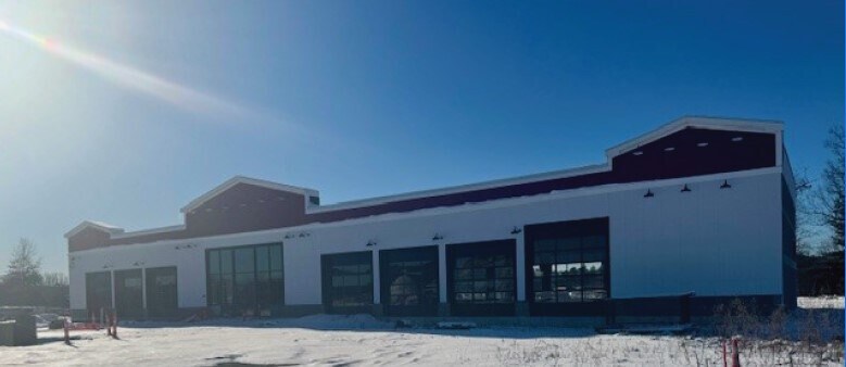 Primary Photo Of 925 Turnpike St, Canton Manufacturing For Lease