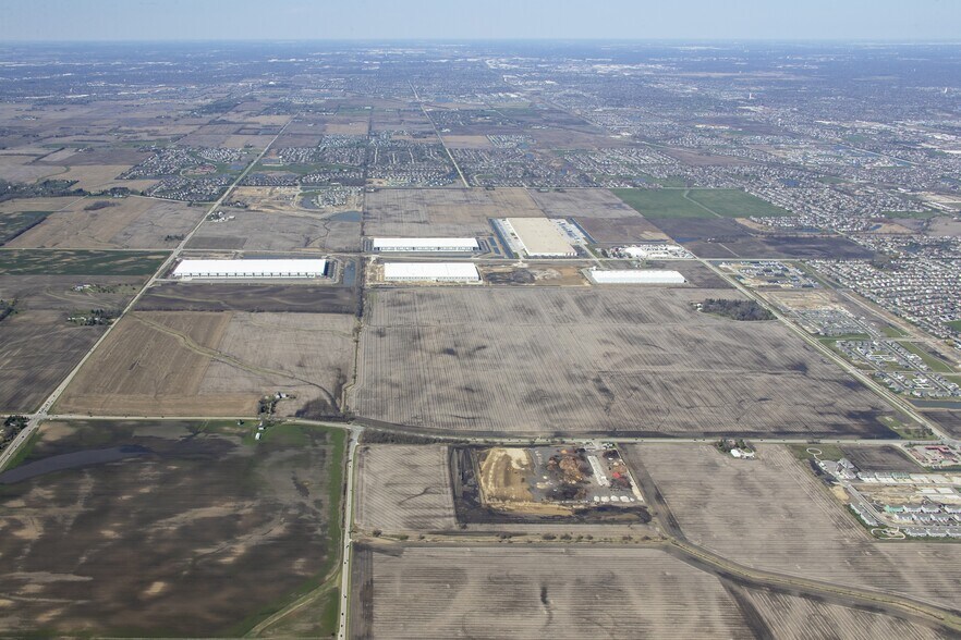 More Photos Of 143rd Street and S Steiner Rd, Plainfield Unknown For Lease
