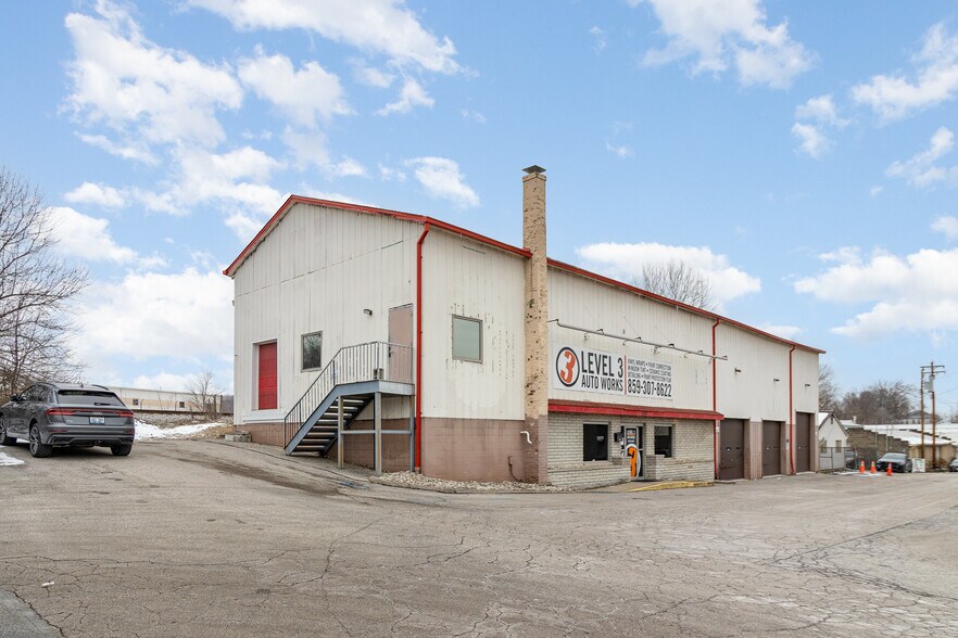 More Photos Of 2317 Donaldson Ave, Covington Auto Repair For Sale