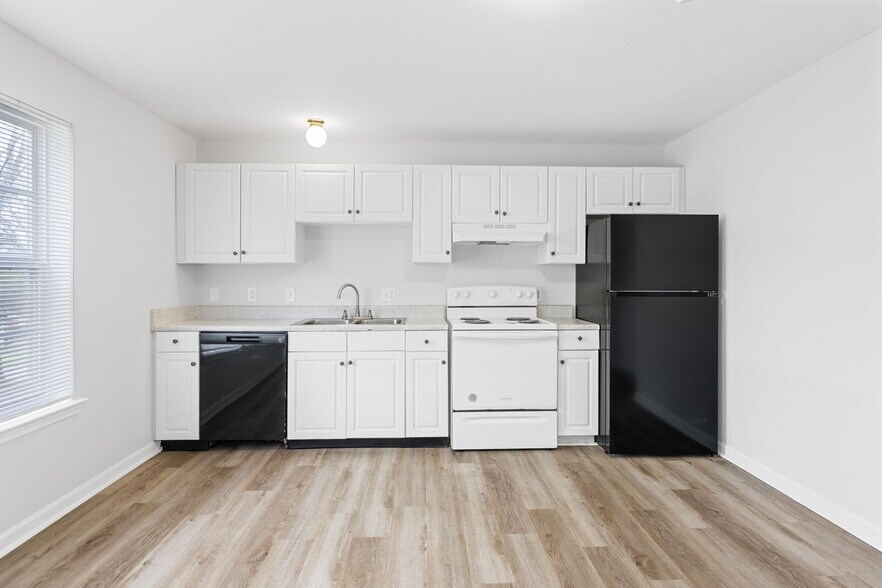 More Photos Of 1400 N Chamberlain Ave, Chattanooga Apartments For Sale