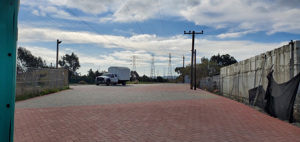 Primary Photo Of 800 Walnut St, San Bruno Land For Lease