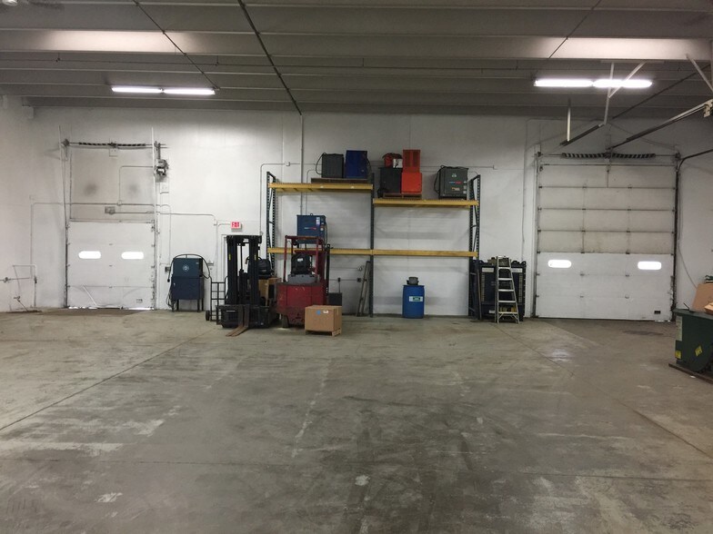 More Photos Of 2615 Mount Pleasant St, Racine Manufacturing For Sale