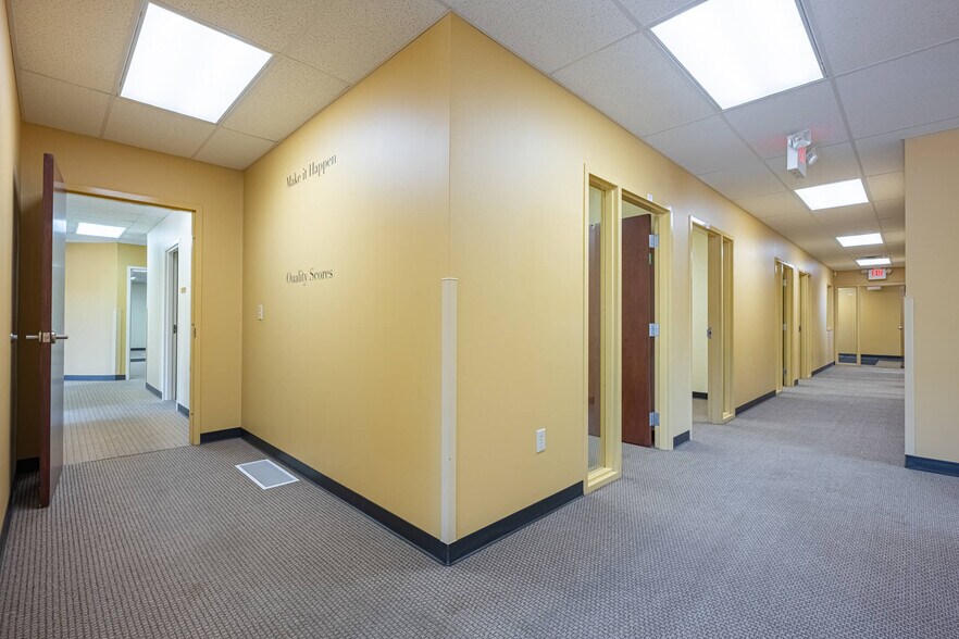 More Photos Of 3040-3050 S Kettering Blvd, Moraine Freestanding For Sale