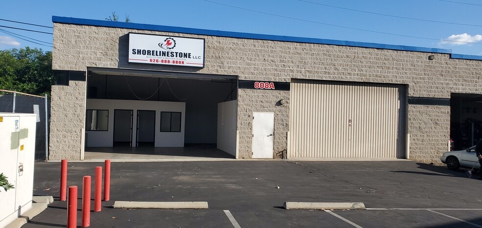More Photos Of 802-808 E Huntington Dr, Monrovia Industrial For Lease