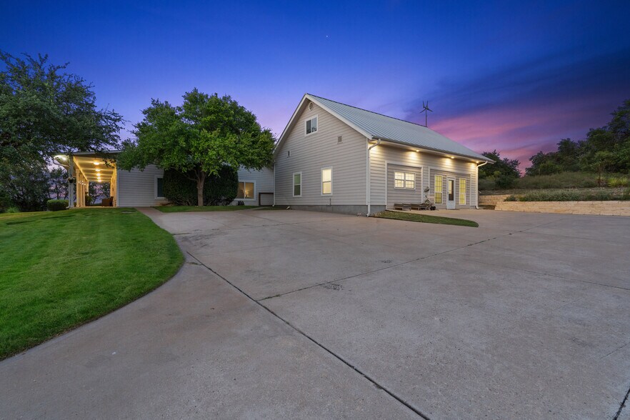 More Photos Of 4607 R O Dr, Spicewood Lodge Meeting Hall For Sale
