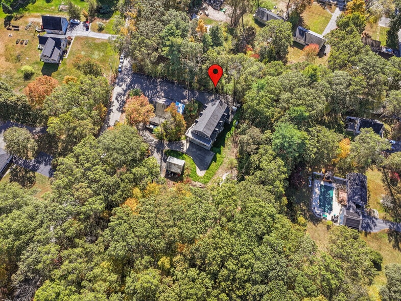 More Photos Of 98 Minebrook Rd, Webster Self Storage For Sale