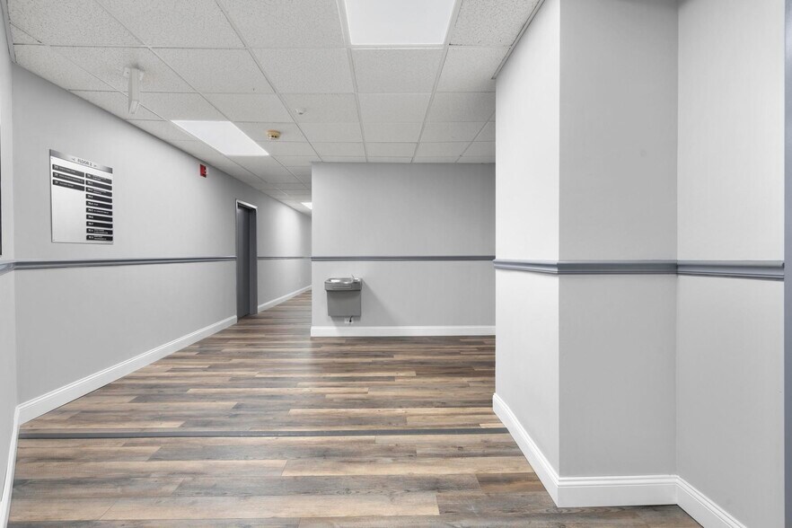 More Photos Of 51 N Main St, Southington Office For Lease