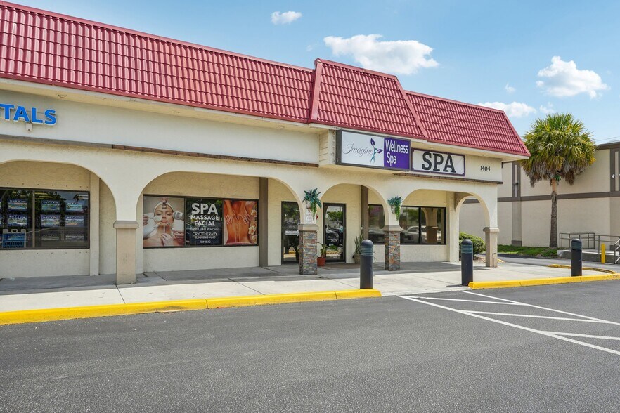 More Photos Of 1404 Del Prado Blvd S, Cape Coral Storefront Retail Office For Sale