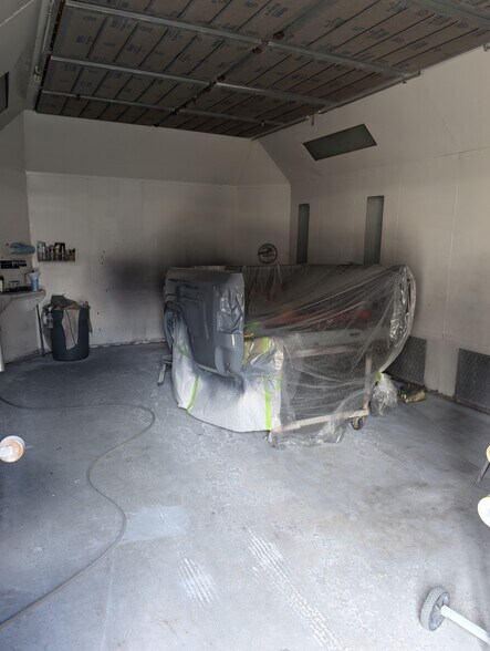 More Photos Of 1122 Elliott Rd, Paradise Auto Repair For Sale