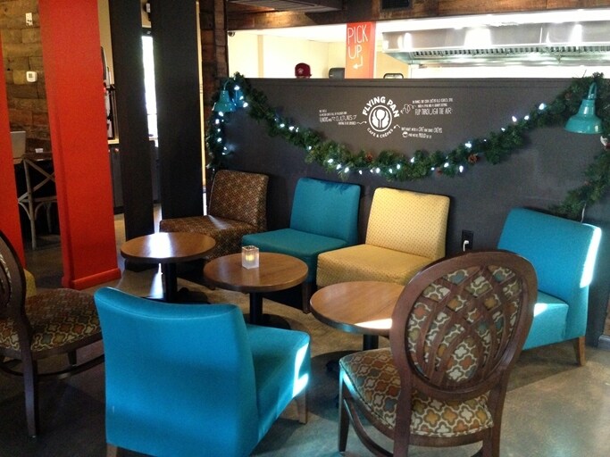 More Photos Of 2702 W Kennedy Blvd, Tampa Restaurant For Lease