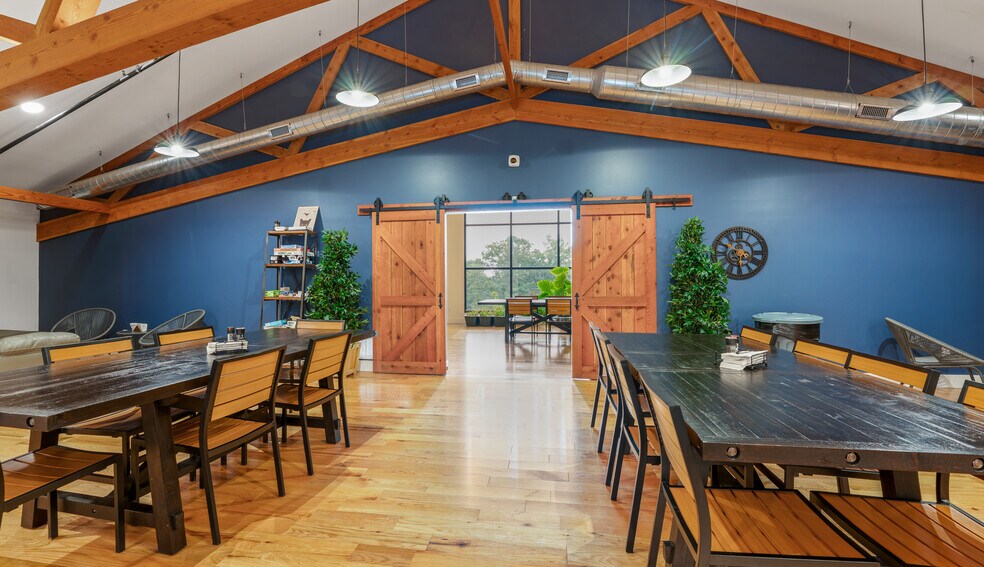 More Photos Of 100 Grand Vintners Lane, Lake Ozark Winery Vineyard For Sale