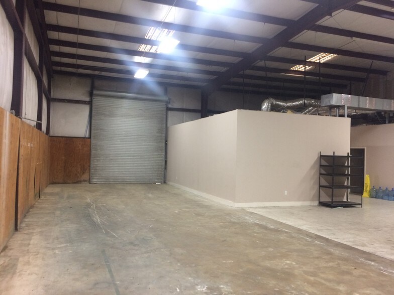 More Photos Of 3315 Spring Cypress Rd, Spring Unknown For Sale