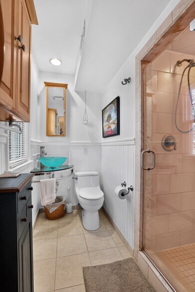 More Photos Of 3554-3556 Woodcrest Ave, Newtown Square Apartments For Sale