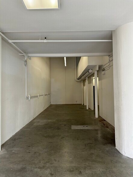 More Photos Of 919 S Fremont Ave, Alhambra Warehouse For Sale