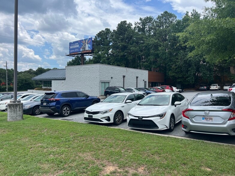 More Photos Of 1888 Cotillion Dr, Atlanta Loft Creative Space For Sale