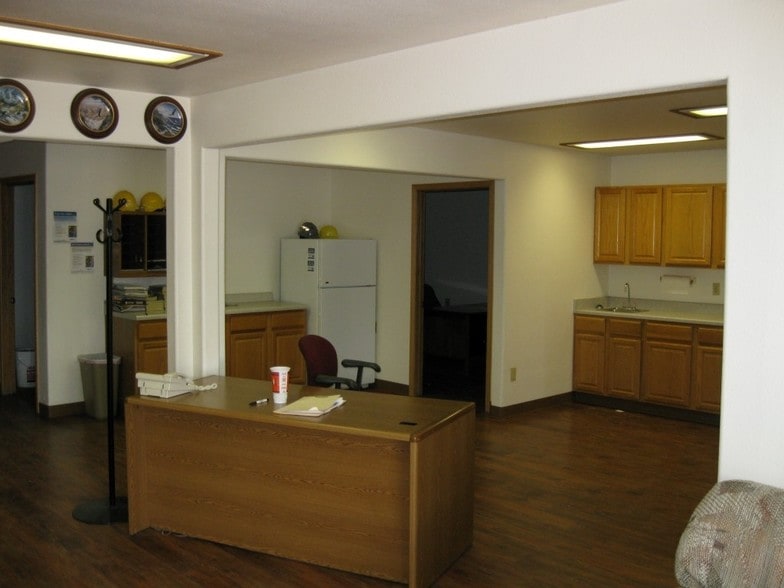 More Photos Of 5513 Highway 348, Delta Warehouse For Sale