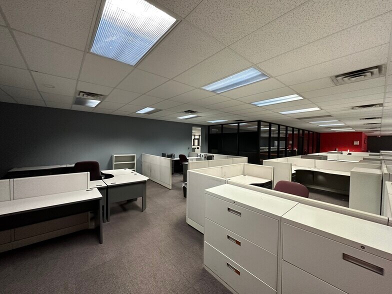 More Photos Of 11355 Stephens Rd, Warren Office For Sale