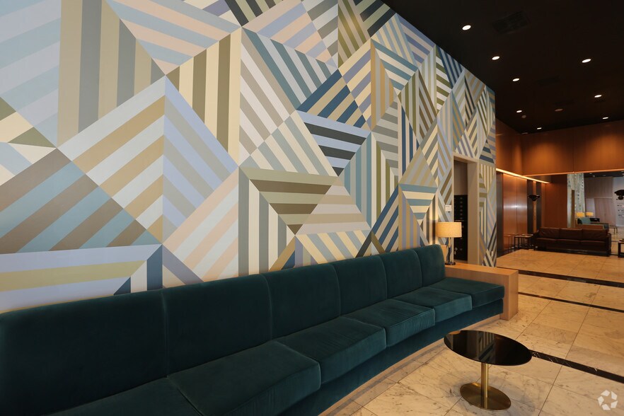 More Photos Of 750 S Grand Ave, Los Angeles Apartments For Lease