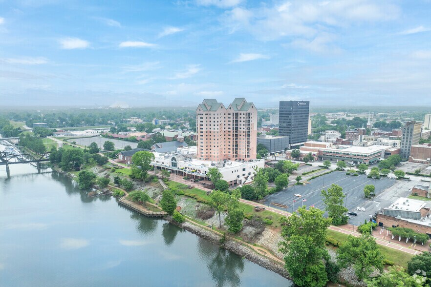 More Photos Of 1 7th St, Augusta Apartments For Lease