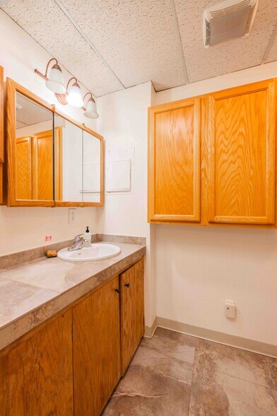 More Photos Of 2155 W State Route 89A, Sedona Medical For Sale