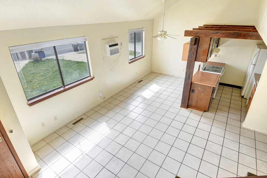 More Photos Of 1618 Donovan Pl, Longmont Multifamily For Sale