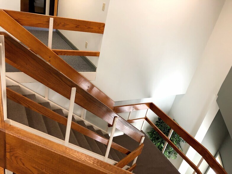 More Photos Of 3081 Holcomb Bridge Rd, Norcross Unknown For Sale