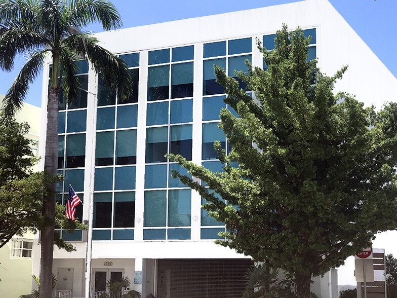 More Photos Of 820 W 41st St, Miami Beach Coworking Space