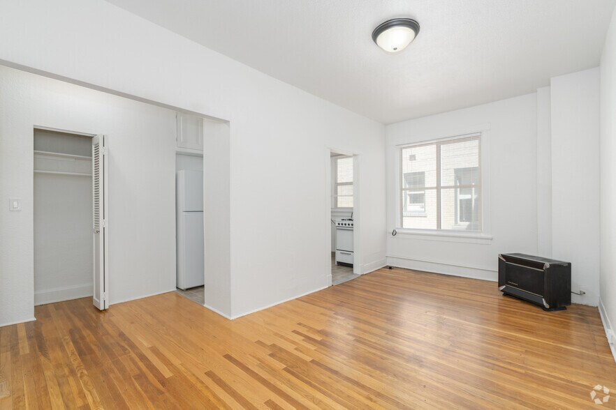 More Photos Of 10 NW 20th Ave, Portland Apartments For Lease