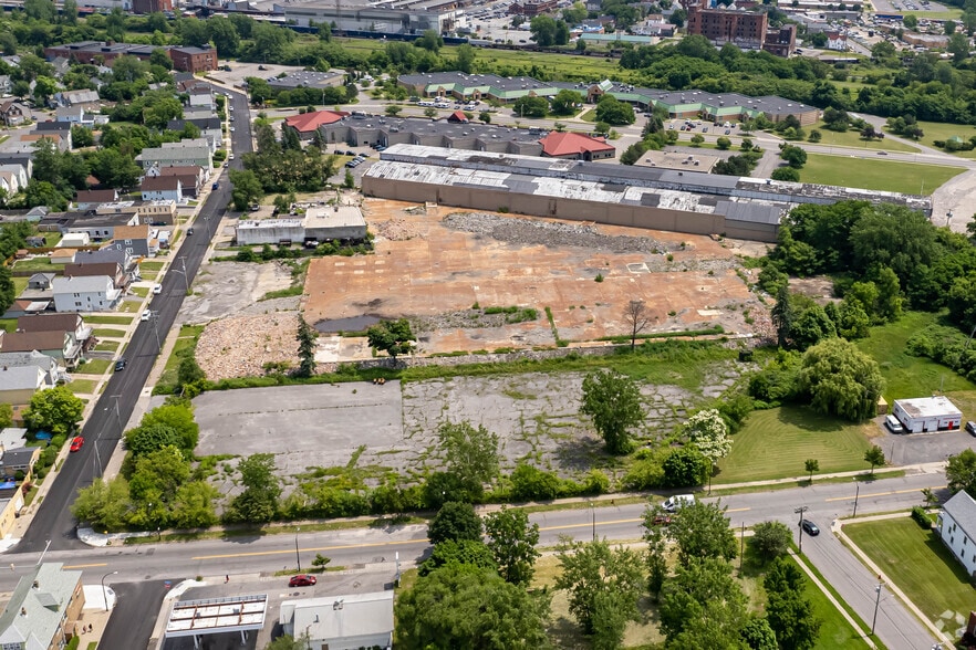 More Photos Of 25 Rano St, Buffalo Manufacturing For Lease