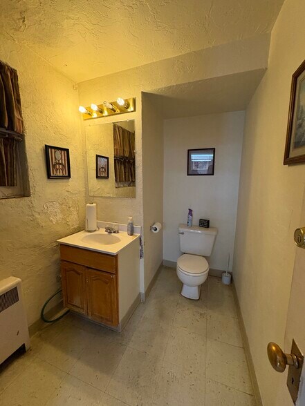 More Photos Of 363 Aultman St, Ely General Retail For Sale