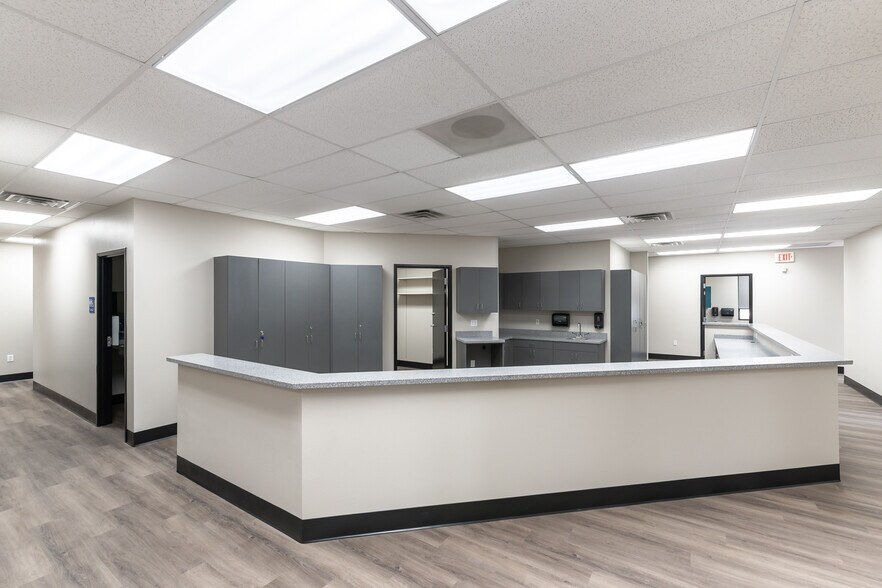More Photos Of 8480 S Eastern Ave, Las Vegas Medical For Lease