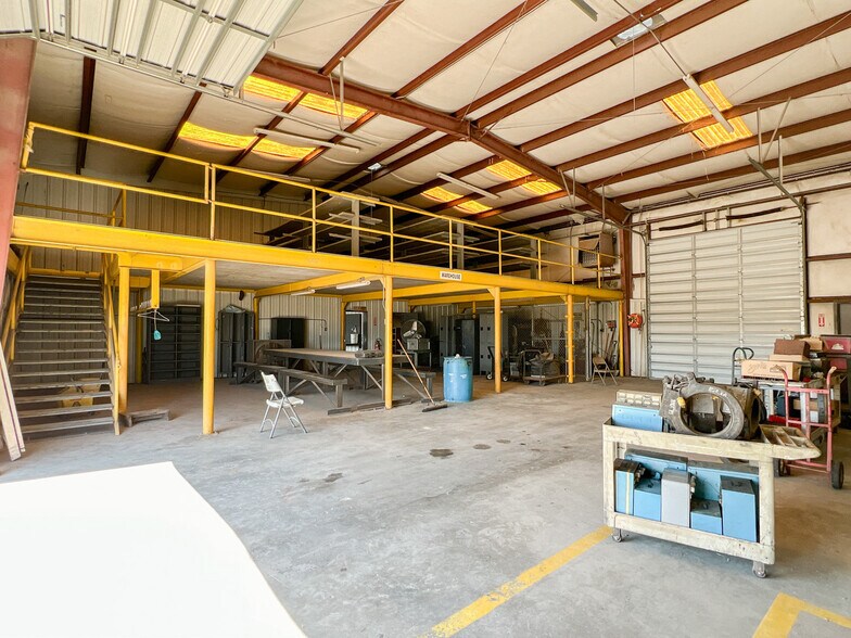 More Photos Of 2156 Denley Rd, Houma Warehouse For Sale