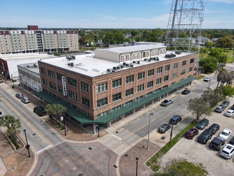 More Photos Of 625 Ryan St, Lake Charles Apartments For Sale