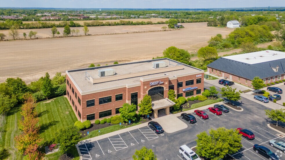 More Photos Of 5300 Socialville Foster Rd, Mason Office For Lease