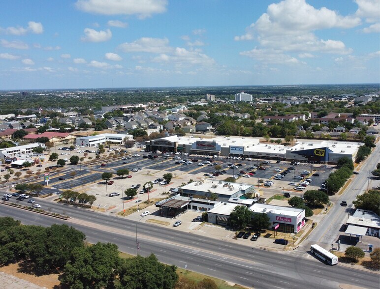 More Photos Of 711-805 Texas Ave S, College Station Unknown For Lease