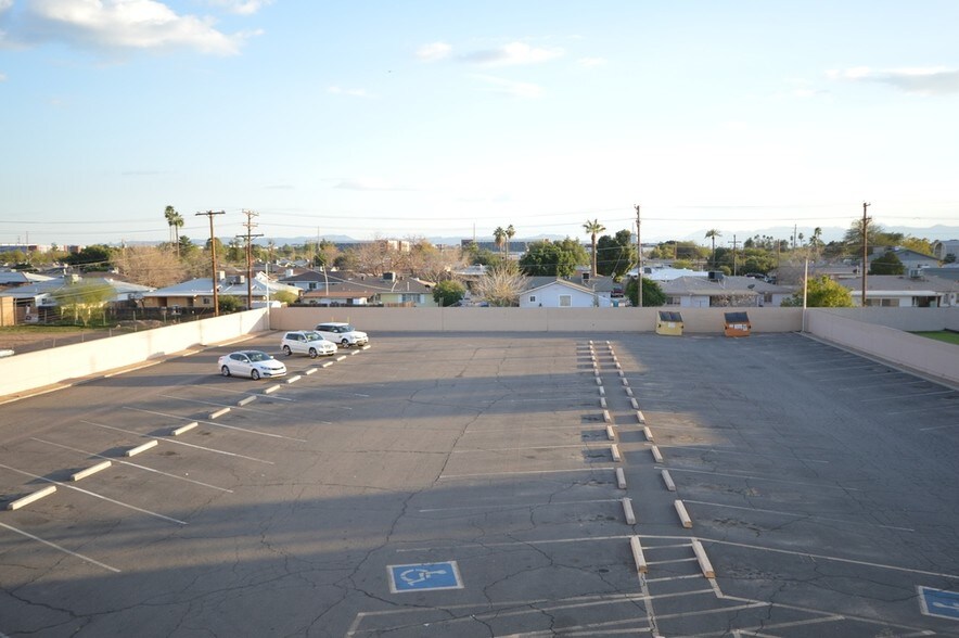 More Photos Of 3423 W Bethany Home Rd, Phoenix Office For Sale
