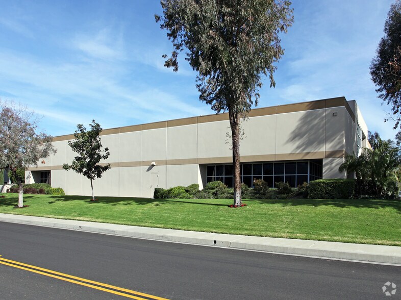 More Photos Of 7 Goodyear, Irvine Manufacturing For Lease