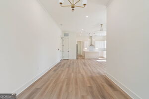 More Photos Of 68 Linton St, Woodstock Apartments For Sale