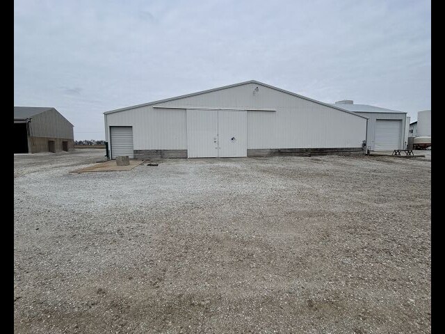 More Photos Of 11575 IL-9, Good Hope Industrial For Sale