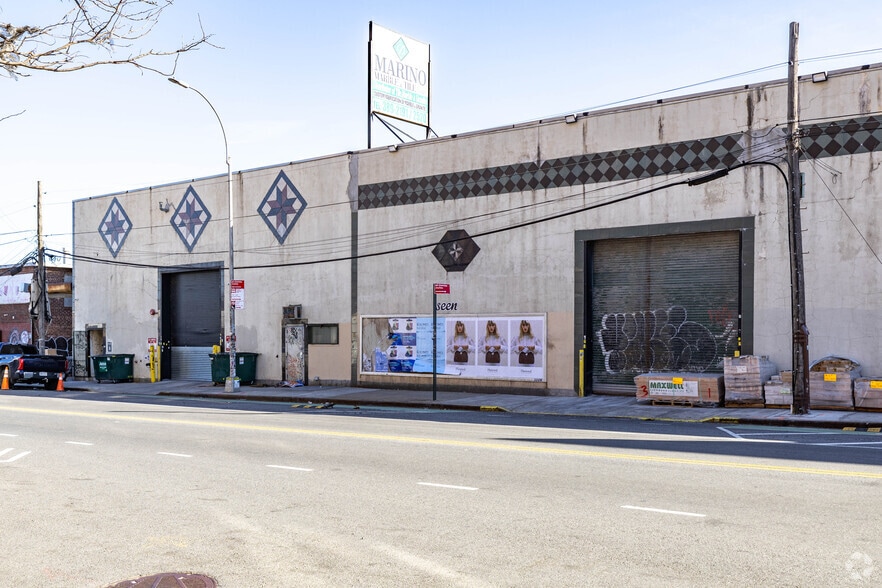 More Photos Of 250 Morgan Ave, Brooklyn Manufacturing For Lease