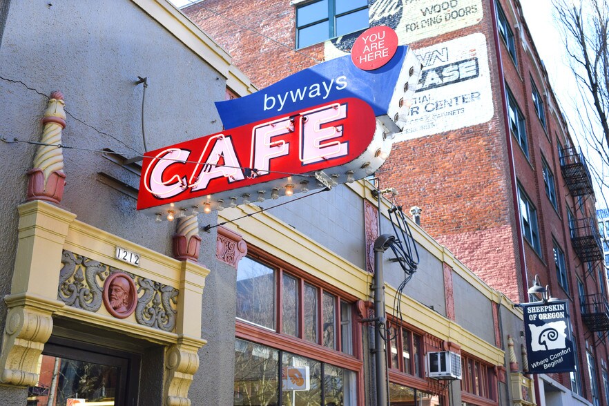 More Photos Of 1212-1218 NW Glisan St, Portland Storefront For Sale