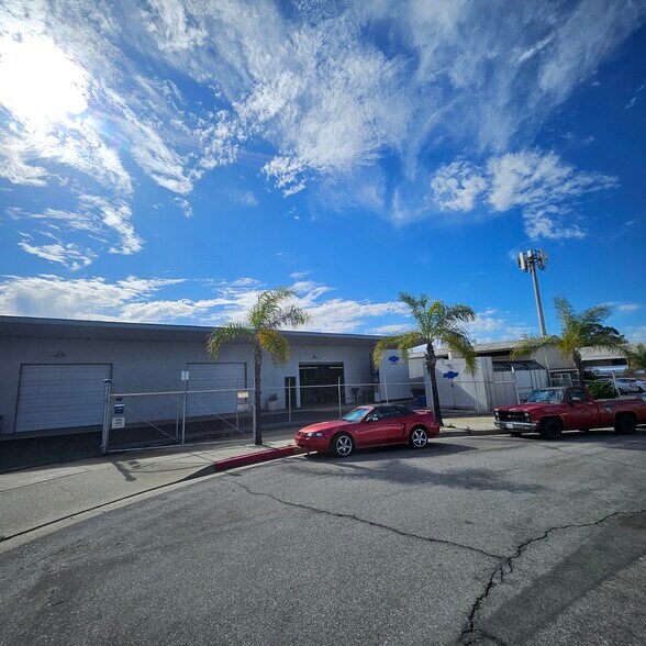 More Photos Of 402 Fleetwood Pl, Glendora Industrial For Sale