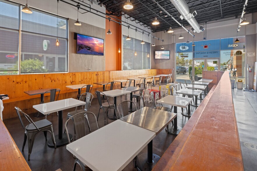 More Photos Of 8266 Firestone Blvd, Downey Restaurant For Lease