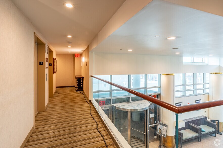 More Photos Of 39-05 29th St, Long Island City Hotel For Sale