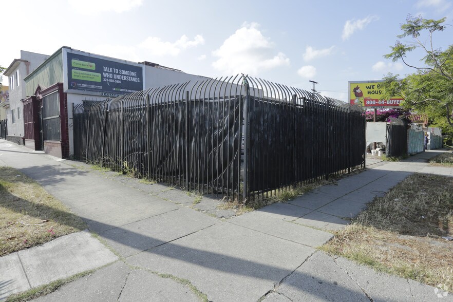More Photos Of 5024-5030 W Washington Blvd, Los Angeles Storefront For Sale