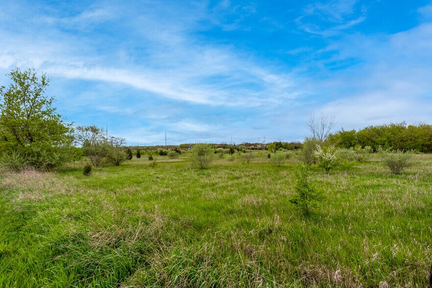 Primary Photo Of 1000-1040 W Silverbell Rd, Lake Orion Land For Sale