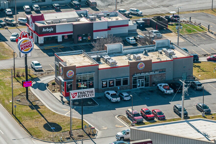 More Photos Of 2723 N Broadway St, Pittsburg Fast Food For Sale