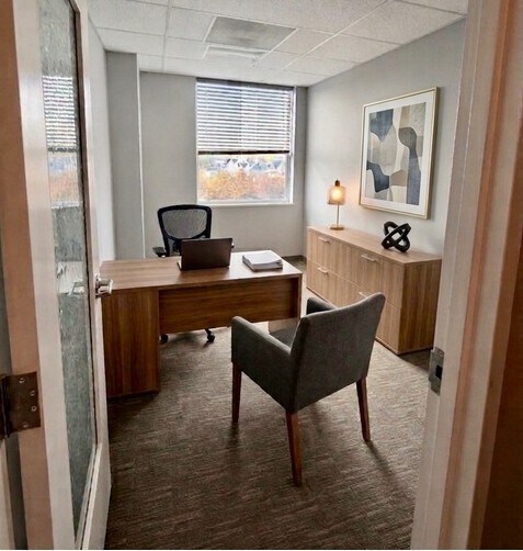 More Photos Of 757 Frederick Rd, Catonsville Medical For Lease