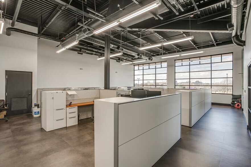 More Photos Of 451 S Main St, Fort Worth Office For Lease